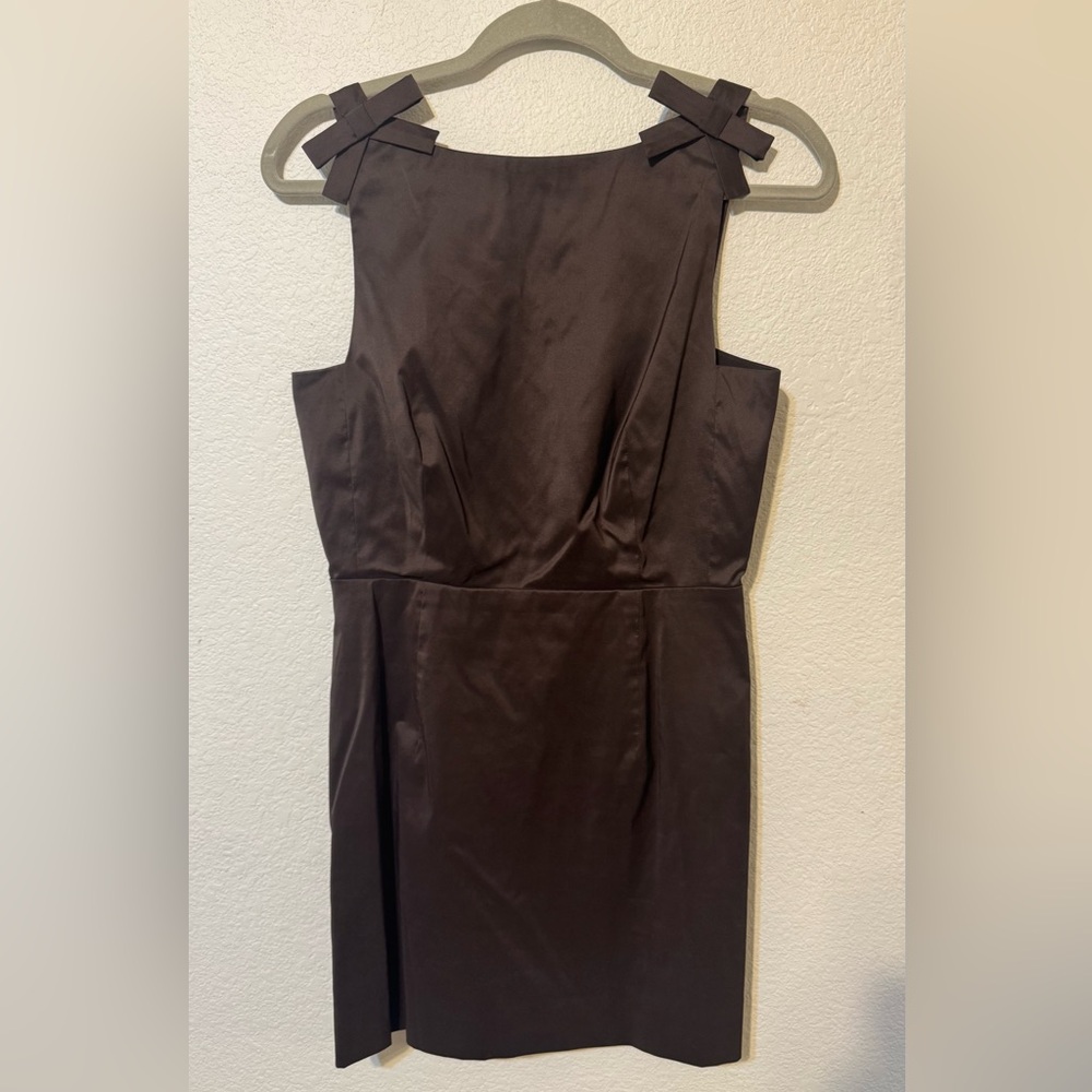 Dillard’s Lilly Sisto x Gianni Bini collection brown bow Blakely taffeta dress